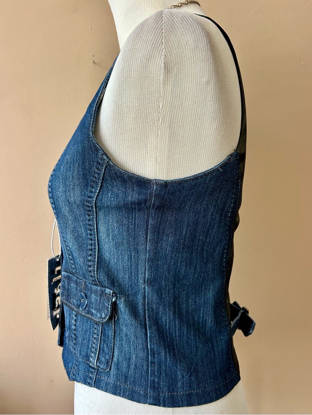 Y2K Tailored Fitted Denim Vest Women’s Clash Jeans Button Front NWT - Picture 4 of 7